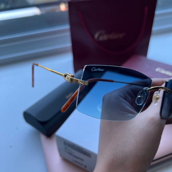 *SOLD* Cartier C decor $1000 emt - Picture 4 of 5